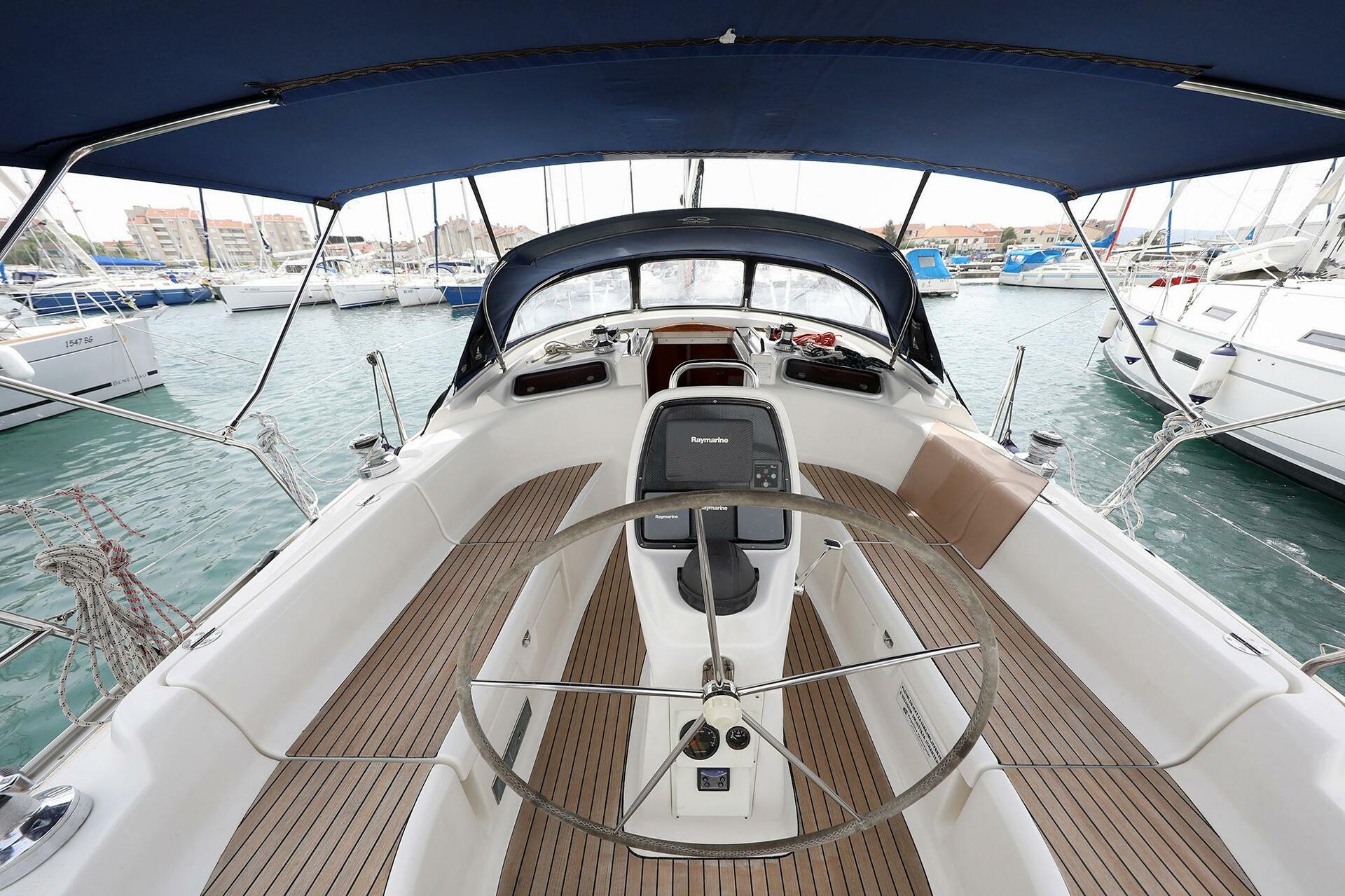 Kalispera | Bavaria 37 Cruiser photo 22