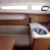 yacht